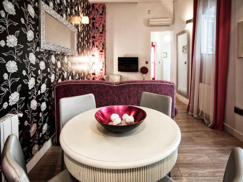 Singular Siete Revueltas Apartment Sevilla Bagian luar foto