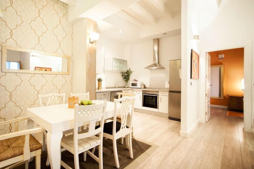 Singular Siete Revueltas Apartment Sevilla Bagian luar foto