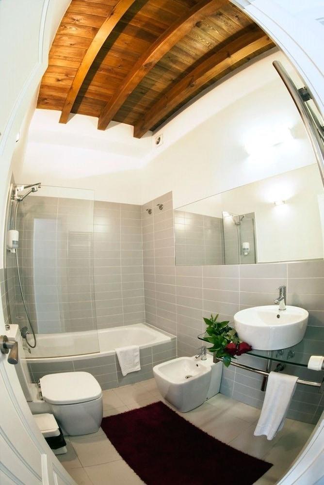 Singular Siete Revueltas Apartment Sevilla Bagian luar foto